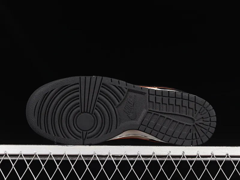 All Categories Nk SB Dunk Series Nk SB Dunk Low Low-top sneakers Otomo Katsuhiro x Nk SB Dunk Low "Steamboy OST" Otomo Katsuhiro co-branded SB low-top sports and leisure sneakers LF0039-027